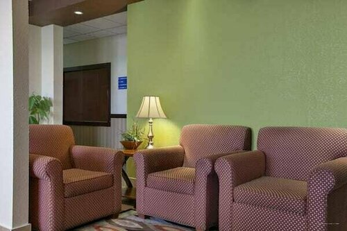 Days Inn Benton Harbor/ St. Joseph, Rezerwuj Hotel Benton Harbor Michigan