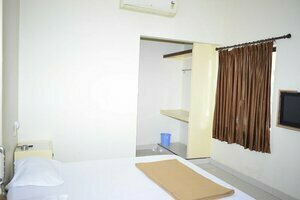 Great Guest House at Kamaraj Salai, Varaa Hotelli Pondicherry 