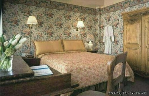 Petite Auberge, Забронировать Хостел Хостелы Сан-Франциско, рядом с Музей современного искусства, Хостел