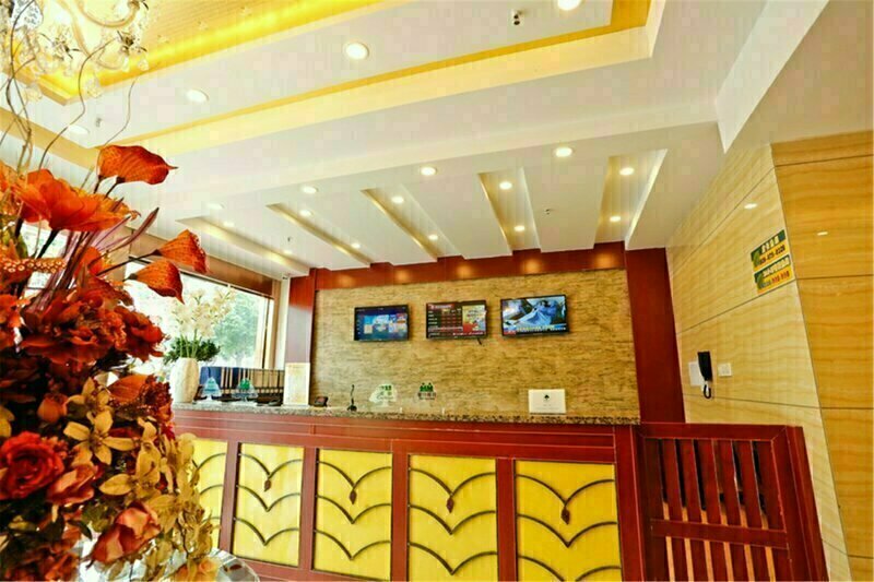 GreenTree Inn