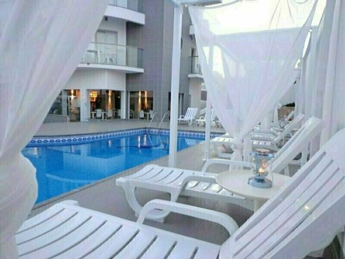KR Hotels - Albufeira Lounge, Varaa Hotelli Hotellit Algarve uima-altaalla, Uima-allas