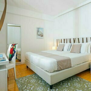 Hotel Le Axidie, Забронировать Отель Отели Вико-Экуенсе с парковкой, рядом с Vico Equense Circumvesuviana Train Station, Парковка