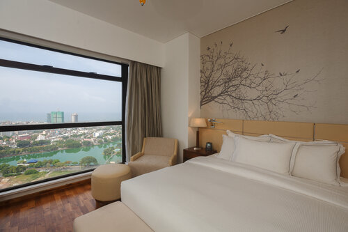 Hilton Colombo Residence, Забронировать Отель Отели Коломбо с бассейном, Бассейн