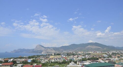 Guest House U Eli, Rezerwuj Pensjonat Hotele w Crimea z Parkingiem, Parking