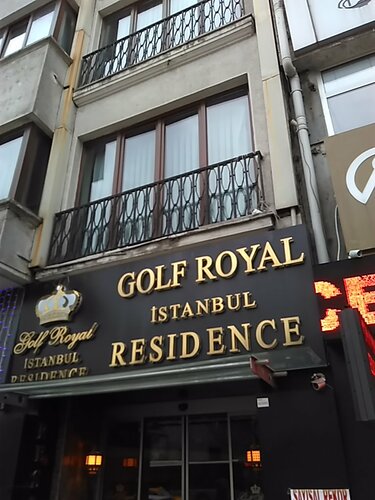 Golf Royal Residence