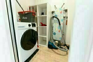 Inviting 2br Apt in Ville Haute District