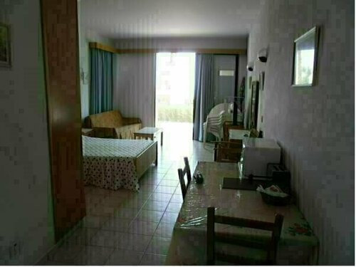 Zafira Holiday Apartments, Забронировать Апартаменты/квартира Отели Писсури с парковкой, Парковка