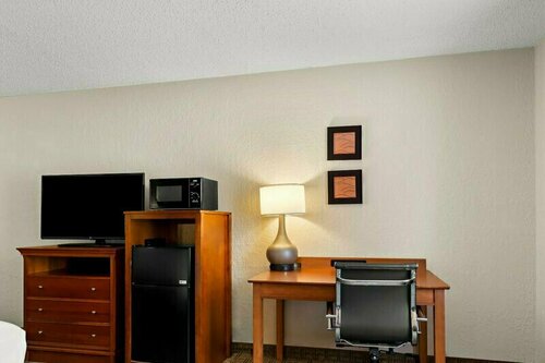 Comfort Inn St Louis - Westport Event Center, Забронировать Отель Отели Мэриленд-Хайтс 3 звезды, 3*