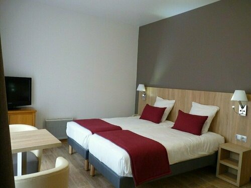 Logis Hôtel Restaurant Spa Notre Dame de Bonne Fontaine, Buchen Sie Resort Danne-et-Quatre-Vents Bas-Rhin