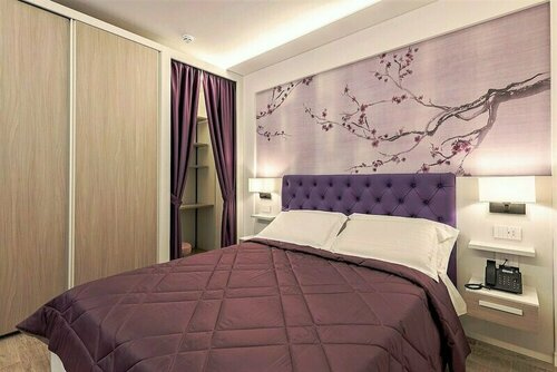 Petit Hotel, Varaa Hotelli Prato Toscana