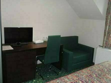 Hotel Lauberge Du Souverain, Prenota Hotel Watermaal-Bosvoorde Bruxelles, vicino a Stazione metro Herrmann-Debroux