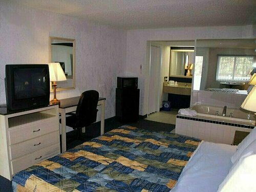 Hampton Inn Atlantic City/Absecon, NJ, Забронировать Отель Отели Нью-Джерси с парковкой, Парковка