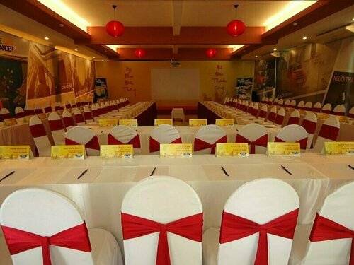 Hoa Binh Phu Quoc Hotel, Забронировать Отель Зыонгдонг Фукуок, рядом с Su Muon Pagoda