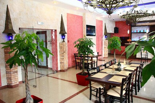 Praga Park-Hotel, Réserver Hôtel Hôtels à Tyumen Region avec petit-déjeuner, Petit-déjeuner