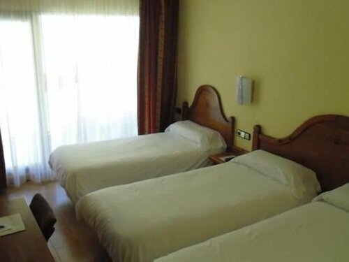 Hotel Sant Gothard by Nexta, Забронировать Отель Отели Аринсал с завтраком, рядом с Горнолыжный подъемник Ла Тосса, Завтраки