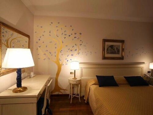 Le Muse Hotel, Забронировать Отель Сан-Бонифачо 