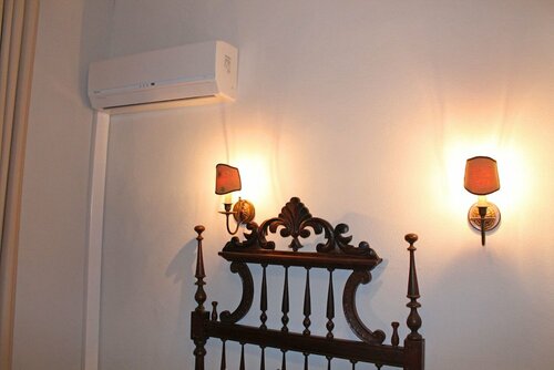 Residencia Vale Formoso B&B and Parking, Varaa Hotelli Hotellit Porto uima-altaalla, Uima-allas
