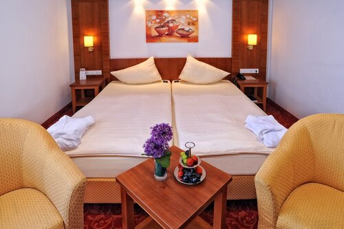 Wellness- und Gartenhotel Heusser, Забронировать Отель Бад-Дюркхайм Wine Route, рядом с Gradierwerk Bad Durkheim