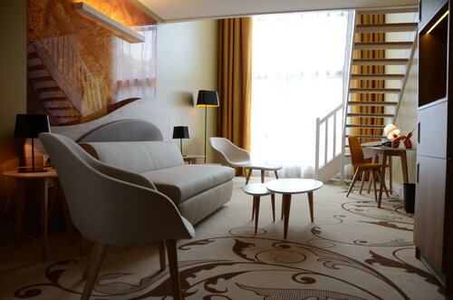 Holiday Inn Reims Centre by IHG, Забронировать Отель Реймс Шампань, рядом с Colbert Square