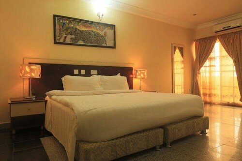 Lapour Hotels Ltd, Rezerwuj Hotel Hotele w Bwari z Basenem, Basen