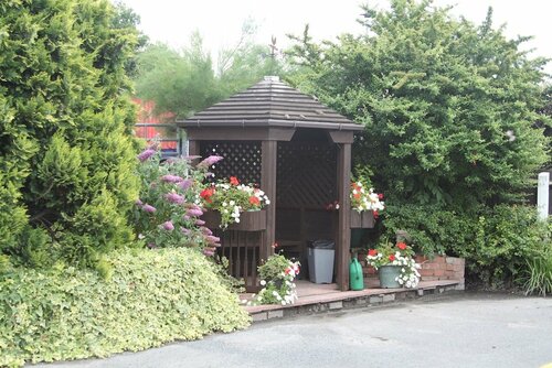Meadows Way Guest House, Rezervați Pensiune Pensiuni în Merseyside, Pensiune