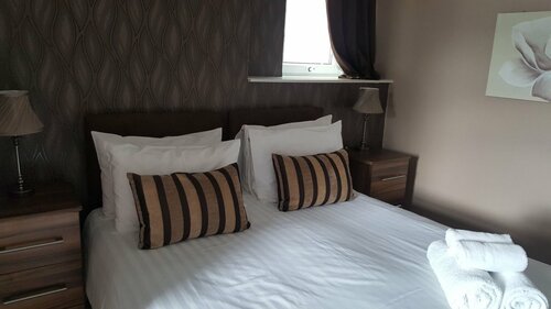 The Penkelie, Book Pension Southport Liverpool