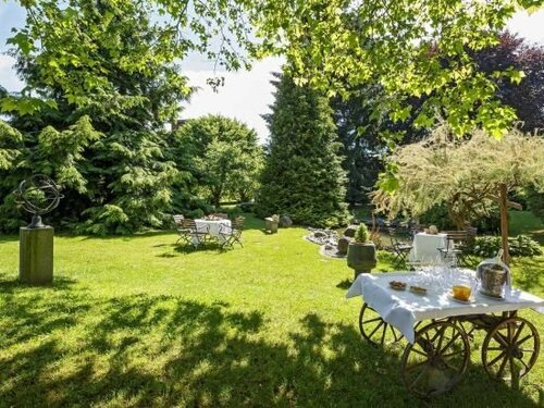 Hotel Landgasthof Schönbühl, Забронировать Отель Schönbühl Швейцарское плато