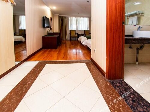 GreenTree Inn Chuzhou Tianchang Road Express Hotel, Prenota Hotel Hotel a Anhui con parcheggio, Parcheggio