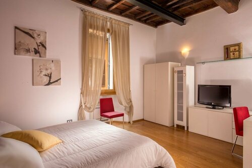 Residenza Bollo Apartments ROME, Забронировать Апартаменты/квартира Рим Лацио, рядом с Палаццо Венеция