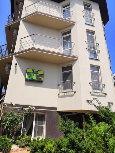 Золотой Орел, Забронировать Отель Голубая Бухта Берег Геленджика