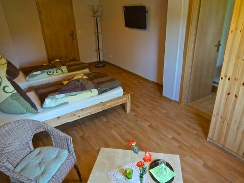 Gasthaus Rundteil, Rezerwuj Hotel Hotele w Drezno z parkingiem, Parking