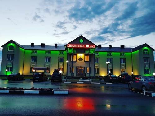 Novyi Zamok, Book Hotel Kamyshla Samara Region