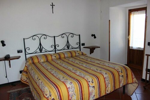 Agriturismo La Ginestrella, Забронировать Отель Civitella D'Arna Умбрия