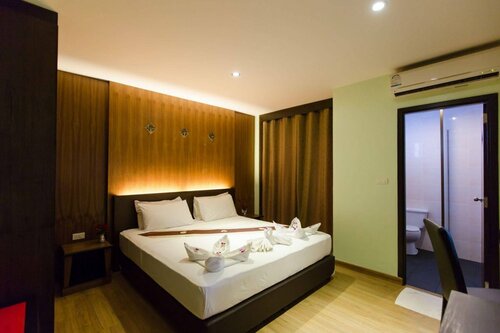 Hotel Sole, Забронировать Отель Отели Пхукета с бассейном, Бассейн