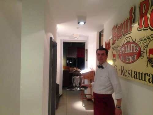 Au Boeuf Rouge, Book Hotel Hoteller i Vaud med parkering, Parkering
