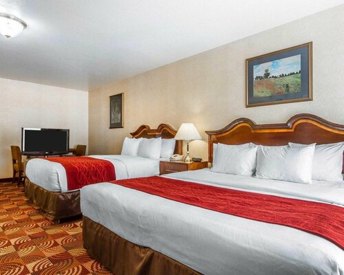 Comfort Suites Red Bluff near I-5, Buchen Sie Hotel Red Bluff Kalifornien