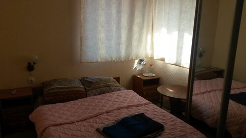 Yula,  Hotel Hotele w Crimea z Parkingiem, Parking