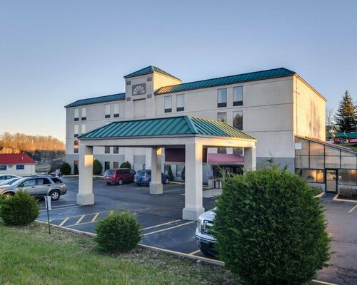 Quality Inn & Suites Wytheville, Rezervovat Hotel Wytheville 