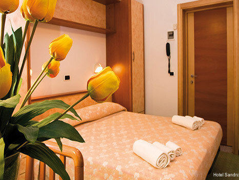Hotel Sandra, Забронировать Отель Гаттео-а-Маре Побережье Римини
