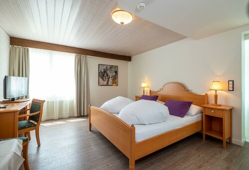 Hotel Rischli, Buchen Sie Hotel Fluehli Luzern
