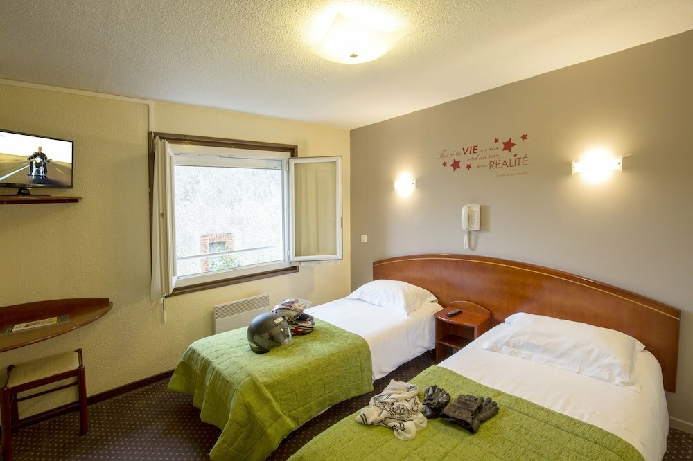 Hôtel de la Marne Tarbes Pyrenees- CitHotel