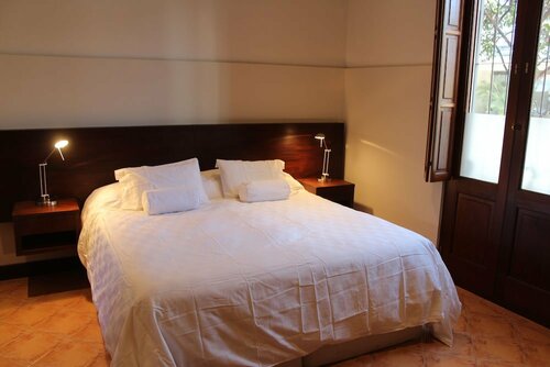Pristmata Suites, Забронировать Отель Отели Сальта с завтраком, рядом с Salta Provincial Theatre, Завтраки