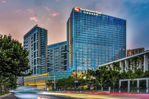 Best Western Plus Star City Hotel Hefei, Rezerwuj Hotel Hotele w Hefei z Basenem, Basen
