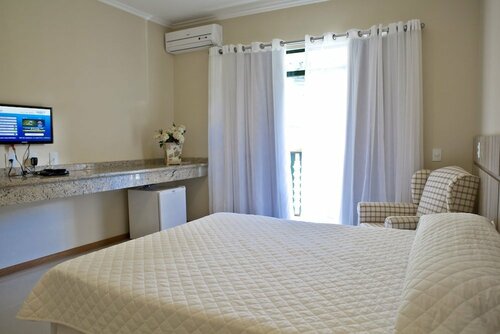 Hotel Quinta da Bica DÁgua, Забронировать Отель Отели Флорианополиса с парковкой, Парковка