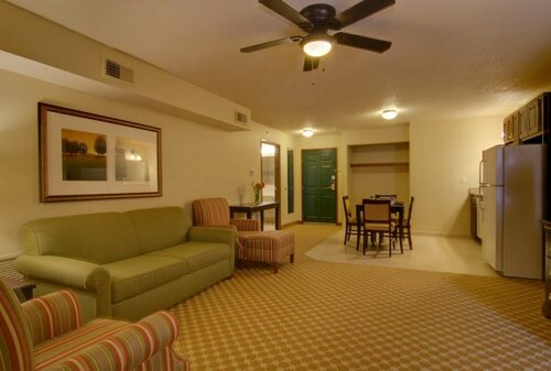 Country Inn & Suites by Radisson, Chanhassen, MN, Reserva ahora Hotel Chanhassen Minnesota