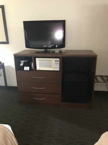 AmericInn by Wyndham Marshall, Buchen Sie Hotel Marshall Minnesota
