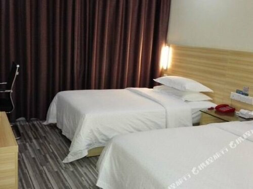 City Comfort Inn Huanggang Dongmen Road, Prenota Hotel Hotel a Hubei con parcheggio, Parcheggio
