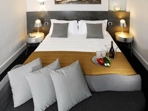 The Opera Hotel, Book Hotel Monti hoteller med pool, Swimmingpool