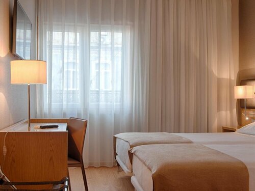 Hotel Oslo, Забронировать Отель Отели Коимбры с завтраком, рядом с Edificio Chiado, Завтраки