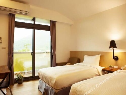 Yun Shue Tang, Book Bed and Breakfast Hualien 
